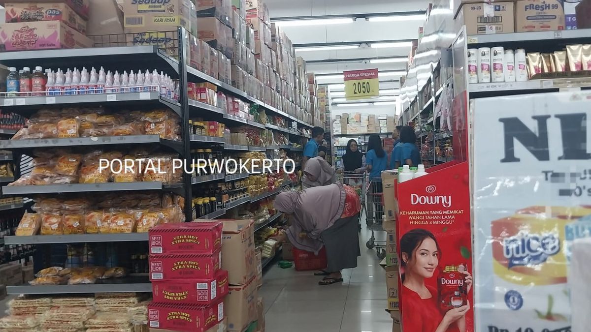 Toko Ardjuna: Jantung Belanja Cilacap yang Tak Pernah Pudar
